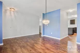 5311 Oakdale Ridge Ct, Charlotte, NC 28216 - Photo 7