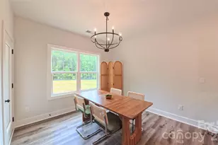 3065 Meadowcrest Dr, Clover, SC 29710 - Photo 11