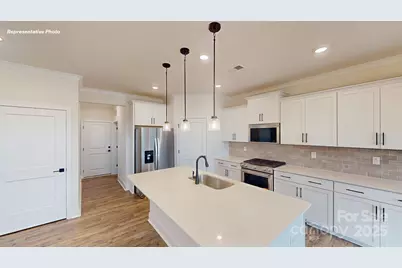 2077 Skyhawk Drive, York, SC 29745 - Photo 3