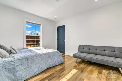 215 E Oakview Road, Asheville, NC 28806 - Photo 37