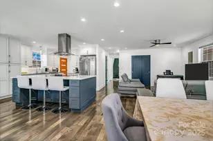 215 E Oakview Rd, Asheville, NC 28806 - Photo 5