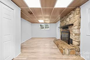 2310 24th Ave NE, Hickory, NC 28601 - Photo 21