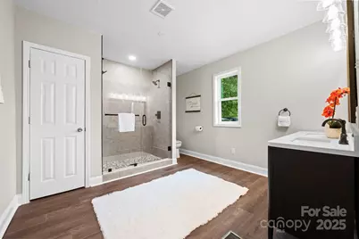 806 4th Street Drive NW, Hickory, NC 28601 - Photo 17