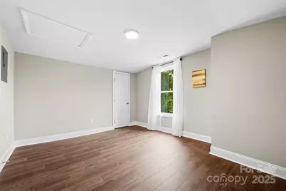 806 4th Street Drive NW, Hickory, NC 28601 - Photo 23