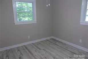 163 Whitney Ln, Statesville, NC 28625 - Photo 9