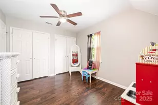 2424 Castlecomer Dr, Charlotte, NC 28262 - Photo 17