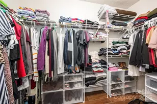 2424 Castlecomer Dr, Charlotte, NC 28262 - Photo 13