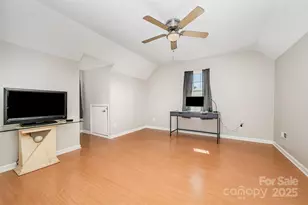 2424 Castlecomer Dr, Charlotte, NC 28262 - Photo 15