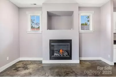 26 Mount Clare Avenue, Asheville, NC 28801 - Photo 5