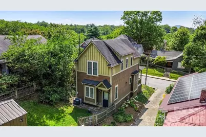 26 Mount Clare Avenue, Asheville, NC 28801 - Photo 3