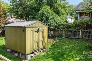 26 Mt Clare Ave, Asheville, NC 28801 - Photo 27