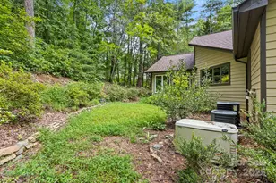 35 Mountain Lake Dr, Hendersonville, NC 28739 - Photo 43