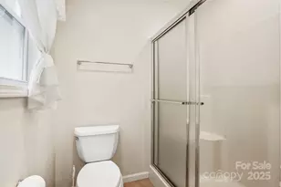 315 Charlestown Dr, Hendersonville, NC 28792 - Photo 21