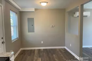 2335 Carmine St, Charlotte, NC 28206 - Photo 9