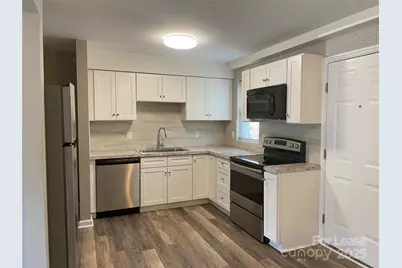 2335 Carmine Street #2, Charlotte, NC 28206 - Photo 5