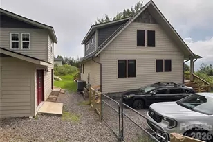 1856 Cabbage Patch Rd, Burnsville, NC 28714 - Photo 13