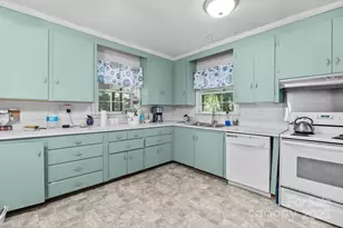 710 Owens Dr, Gastonia, NC 28054 - Photo 19