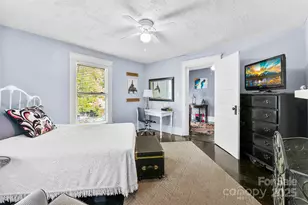 115 W 4th Ave, Gastonia, NC 28052 - Photo 17