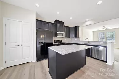 3226 Major Samuals Way, Charlotte, NC 28208 - Photo 13