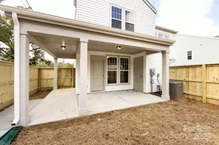 231 Hoskins Ave Dr, Charlotte, NC 28208 - Photo 7