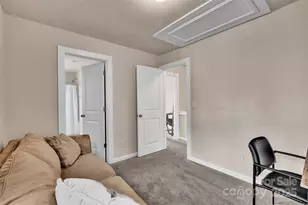 231 Hoskins Ave Dr, Charlotte, NC 28208 - Photo 27