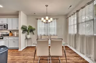 231 Hoskins Ave Dr, Charlotte, NC 28208 - Photo 13