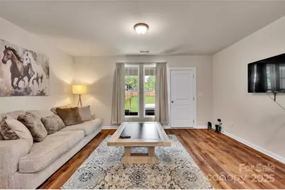 231 Hoskins Avenue Drive, Charlotte, NC 28208 - Photo 17