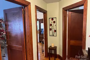 404 Patton St, Morganton, NC 28655 - Photo 17