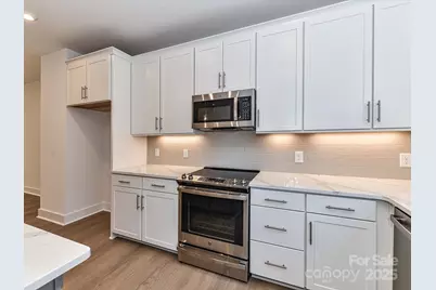 7011 Impulse Court, Charlotte, NC 28205 - Photo 7