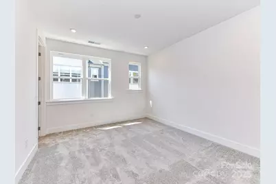 7011 Impulse Court, Charlotte, NC 28205 - Photo 11