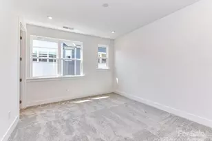 7011 Impulse Ct, Charlotte, NC 28205 - Photo 11