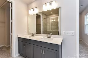 3041 Hutton Gdns Ln, Charlotte, NC 28269 - Photo 17