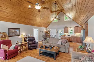 370 Appaloosa Trail, Burnsville, NC 28714 - Photo 7