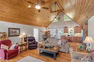 370 Appaloosa Trail, Burnsville, NC 28714 - Photo 7