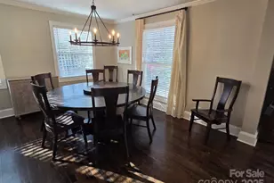 823 Sedgefield Rd, Charlotte, NC 28209 - Photo 9