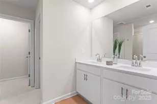 3008 Summit Oaks Rd, Charlotte, NC 28269 - Photo 17