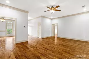 142 Cobblestone Crossing, Gaffney, SC 29341 - Photo 5