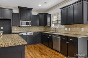 142 Cobblestone Crossing, Gaffney, SC 29341 - Photo 9