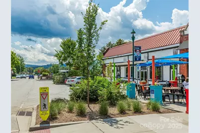 125 S Main Street, Hendersonville, NC 28792 - Photo 7