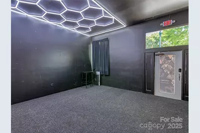 125 S Main Street, Hendersonville, NC 28792 - Photo 19