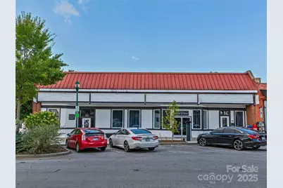 125 S Main Street, Hendersonville, NC 28792 - Photo 1