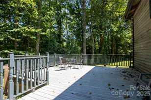 2038 Toms Creek Rd, Marion, NC 28752 - Photo 17