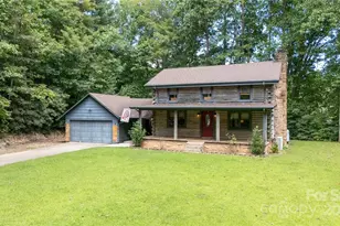 2038 Toms Creek Rd, Marion, NC 28752 - Photo 3