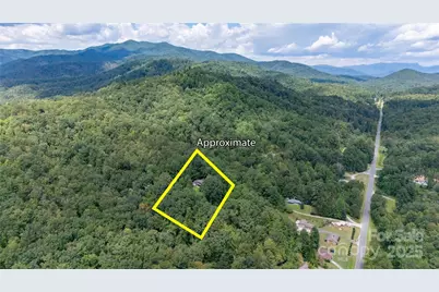 2038 Toms Creek Road, Marion, NC 28752 - Photo 13