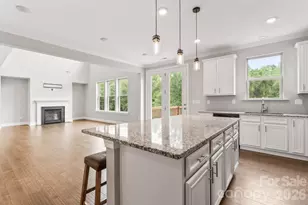 137 Rain Shadow Dr, Mooresville, NC 28115 - Photo 9