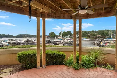 18647 Vineyard Point Lane, Cornelius, NC 28031 - Photo 11