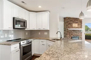 18647 Vineyard Point Ln, Cornelius, NC 28031 - Photo 23