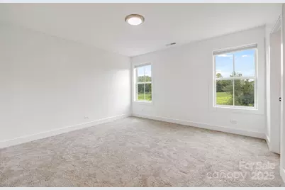 523 Shepherd Street, Hendersonville, NC 28792 - Photo 25