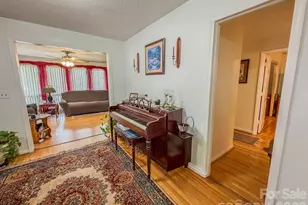 2301 Silver Ml Rd, Marshall, NC 28753 - Photo 13