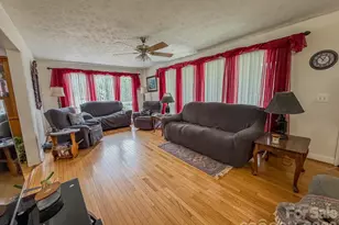 2301 Silver Ml Rd, Marshall, NC 28753 - Photo 9